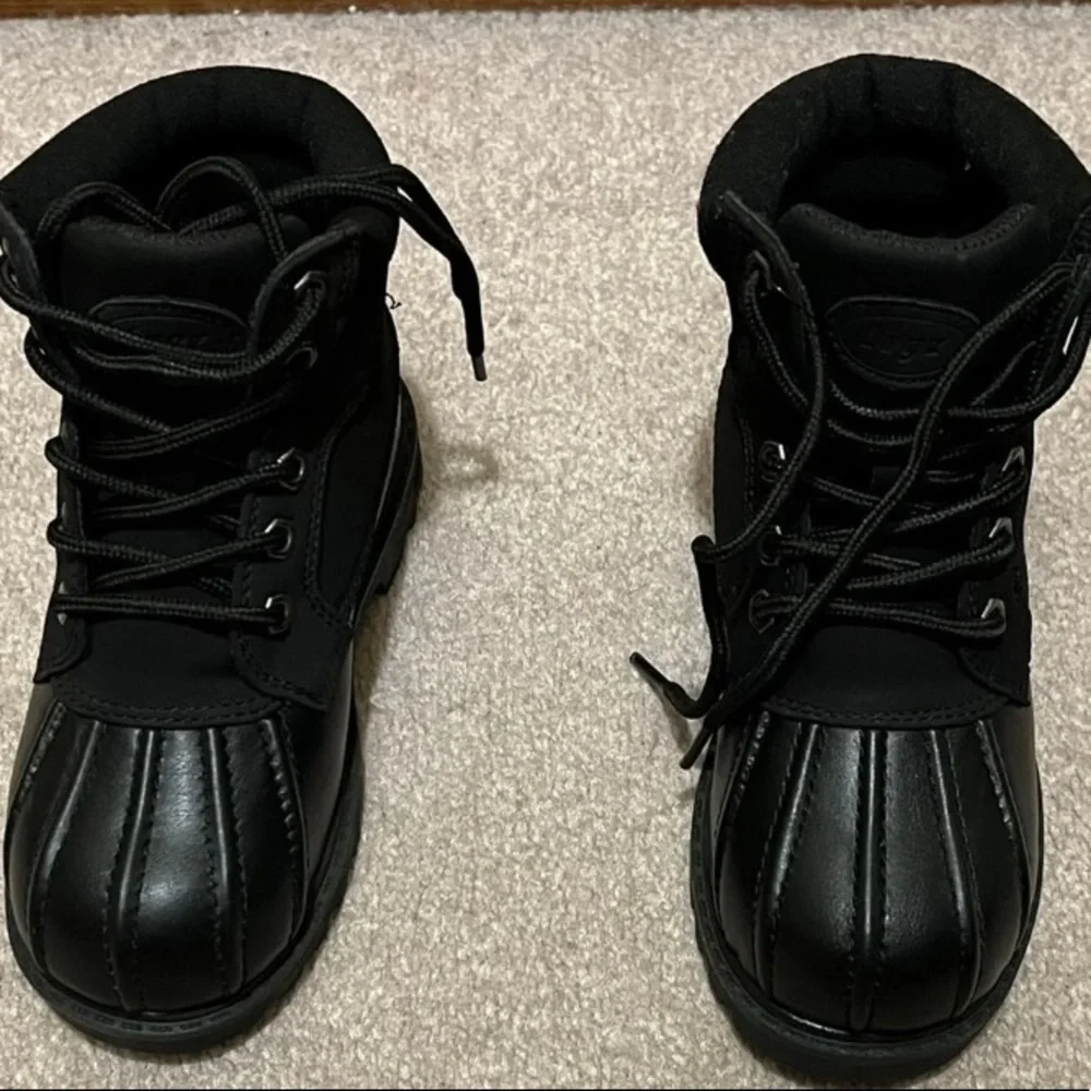 Lugz boots Kids Sz 10 NWT With Box